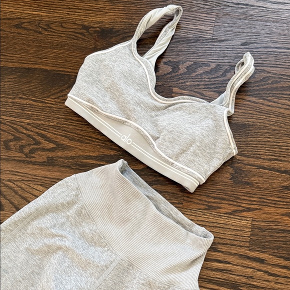 ALO Yoga Other - ALO Yoga Set - Gray XS
